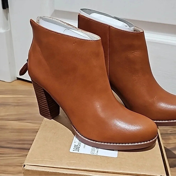 Land's End Rowe Back Zip High Heel Bootie Dark Pecan Brown size 7 US - Picture 3 of 7